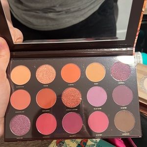HipDot Zion eyeshadow palette - never used- retails $35 - asking $8